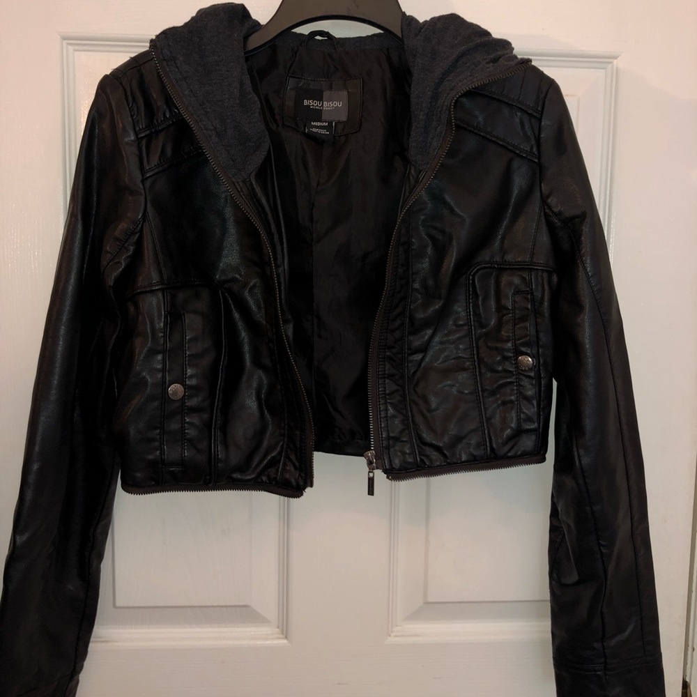 Cropped Black Leather Jacket